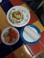 Burritos Deluxe