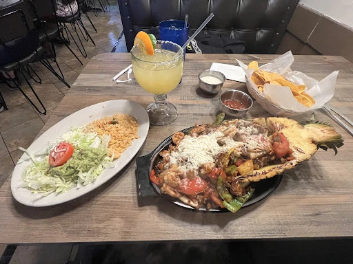 El Ranchero Mexican Grill and Bar photo 3